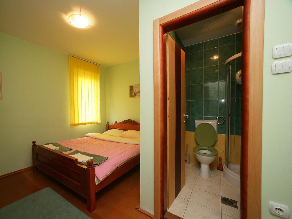 Villa Belilo 69 Sremski Karlovci Værelse billede