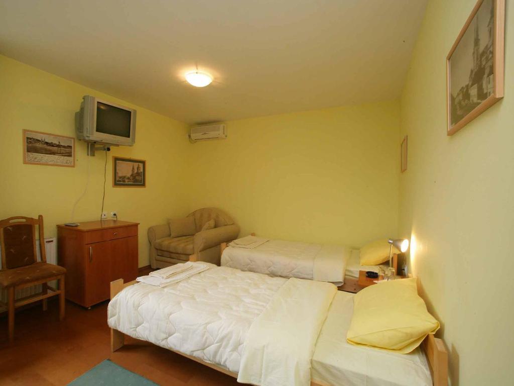 Villa Belilo 69 Sremski Karlovci Eksteriør billede
